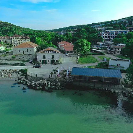 Paradise - атеа Complex Lägenhet Kavarna