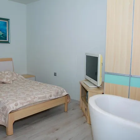 Paradise - атеа Complex Apartman *